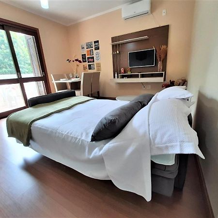 Apartamento Refúgio do Ipê em Gramado - Próximo ao Lago Negro Exterior foto